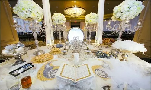 نمای یک سفره عقد زیبا سفید طلایی