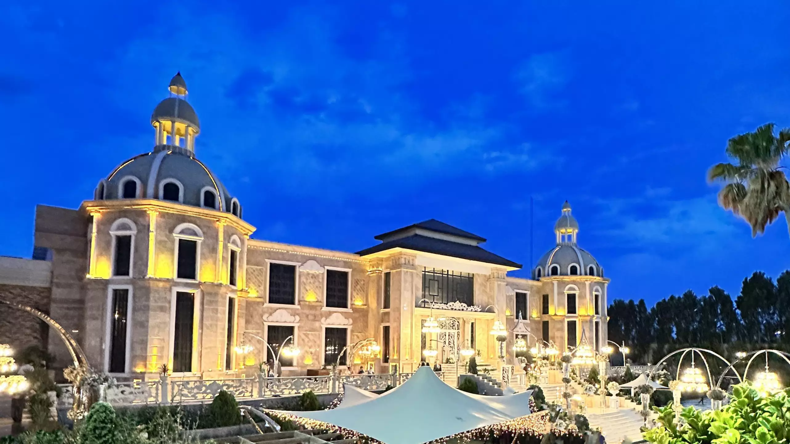 باغ مجلل برای مراسم عروسی