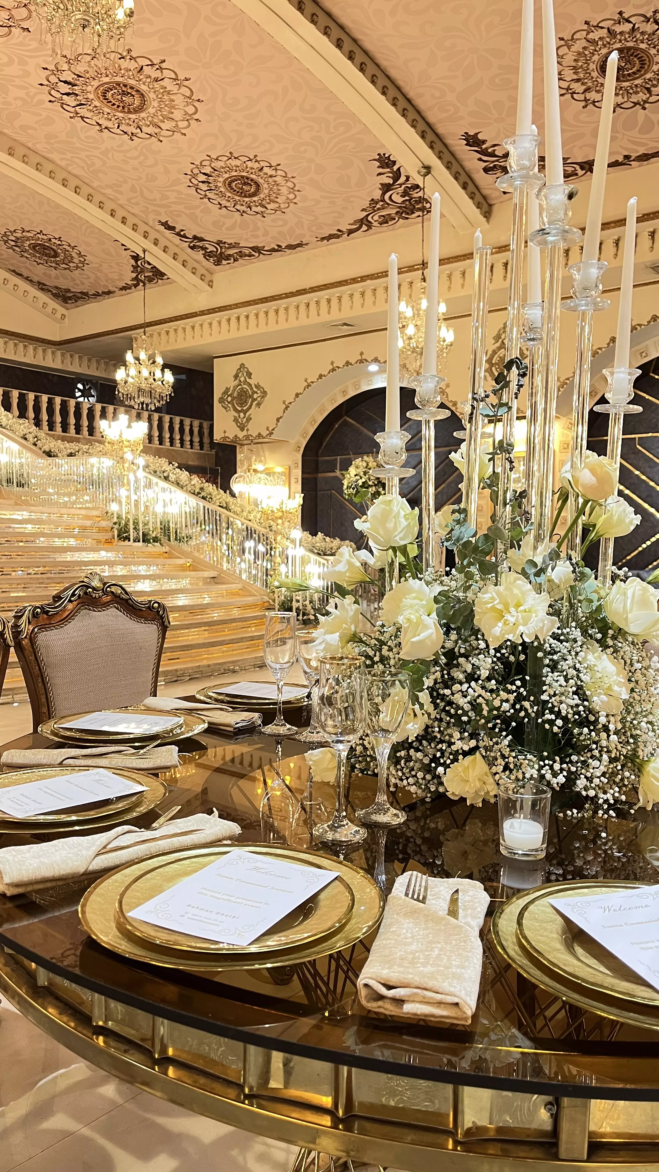 جایگاه عروس و داماد و تولد