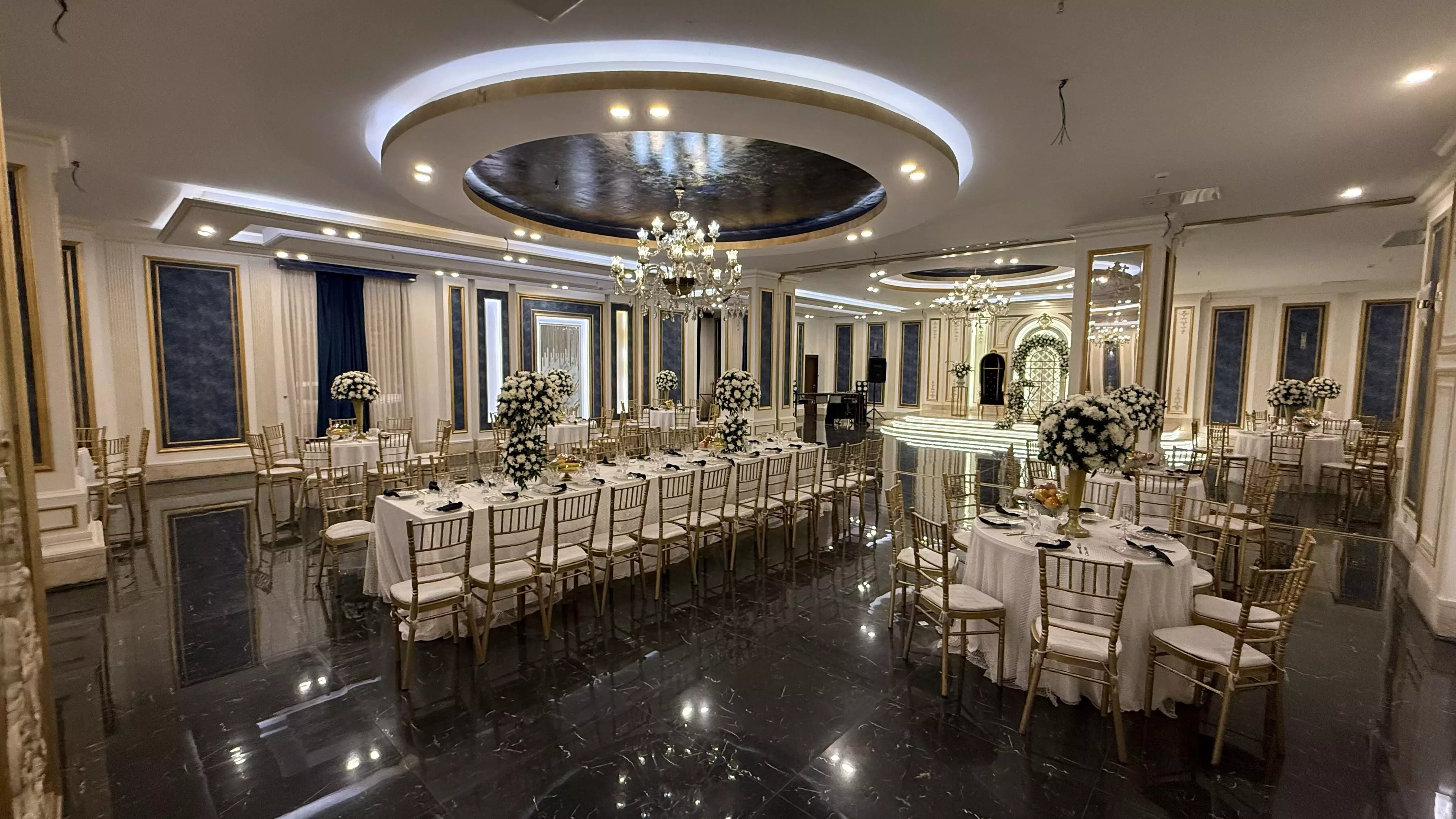 معارفه و گلچین