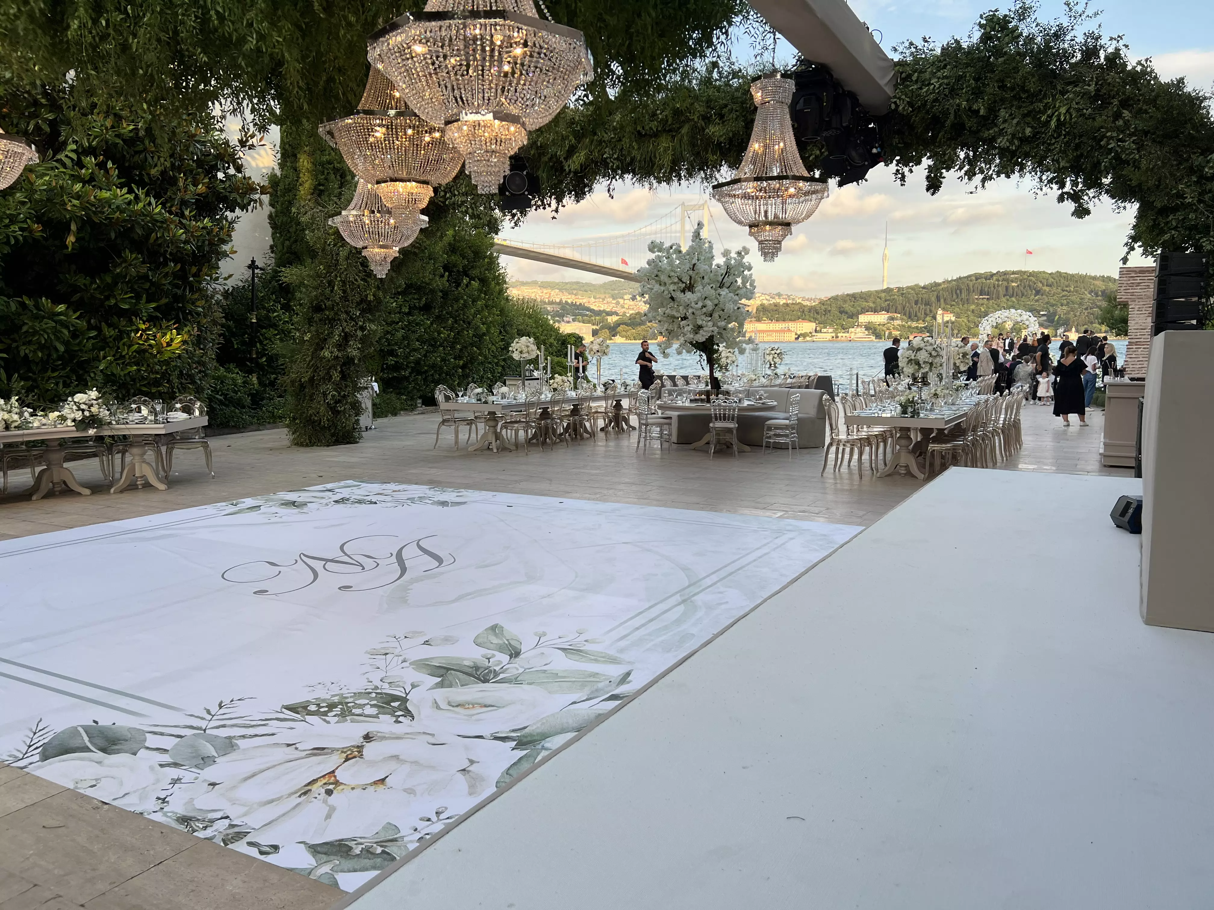 عکس های گالری