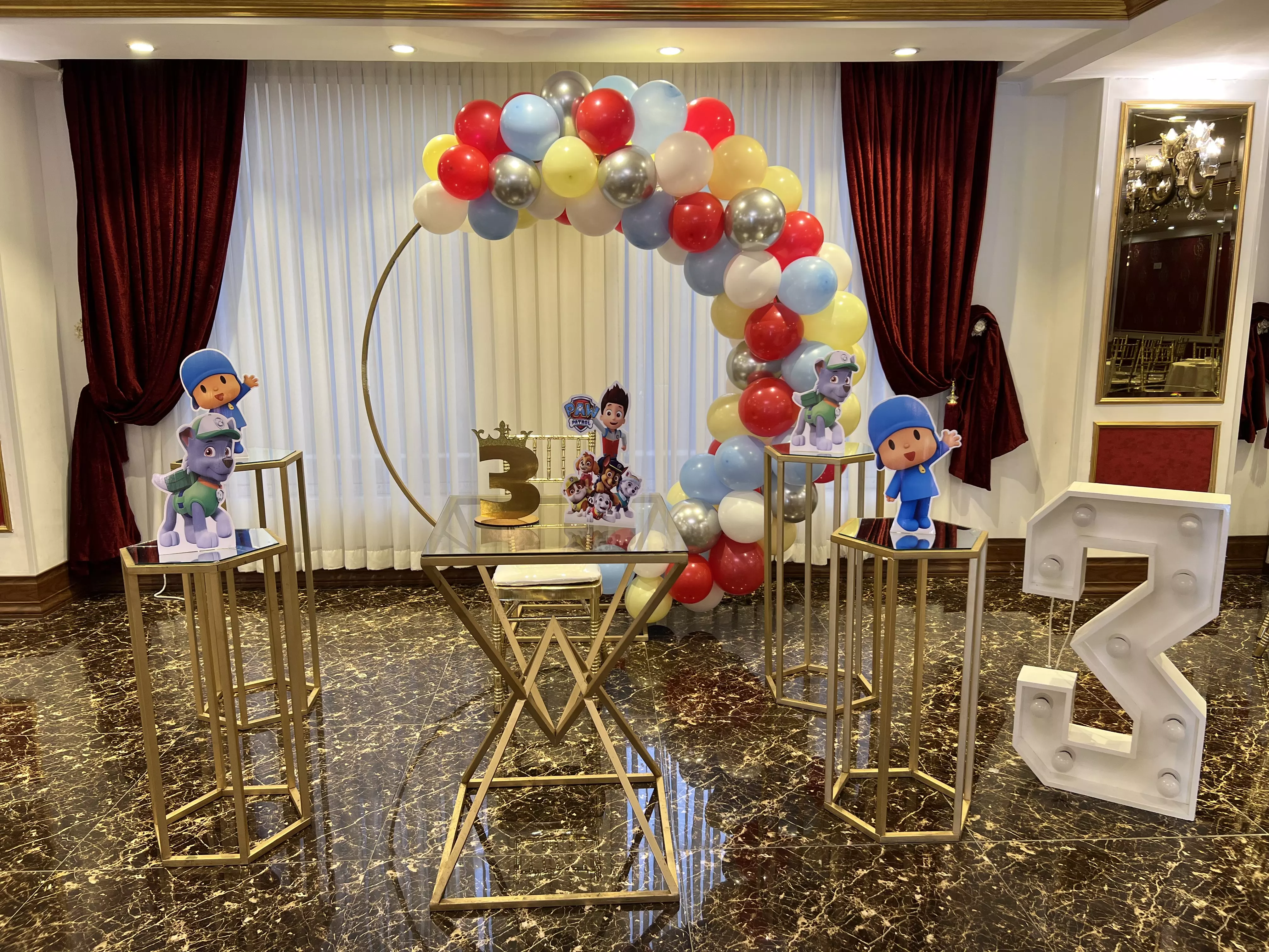 عکس های گالری