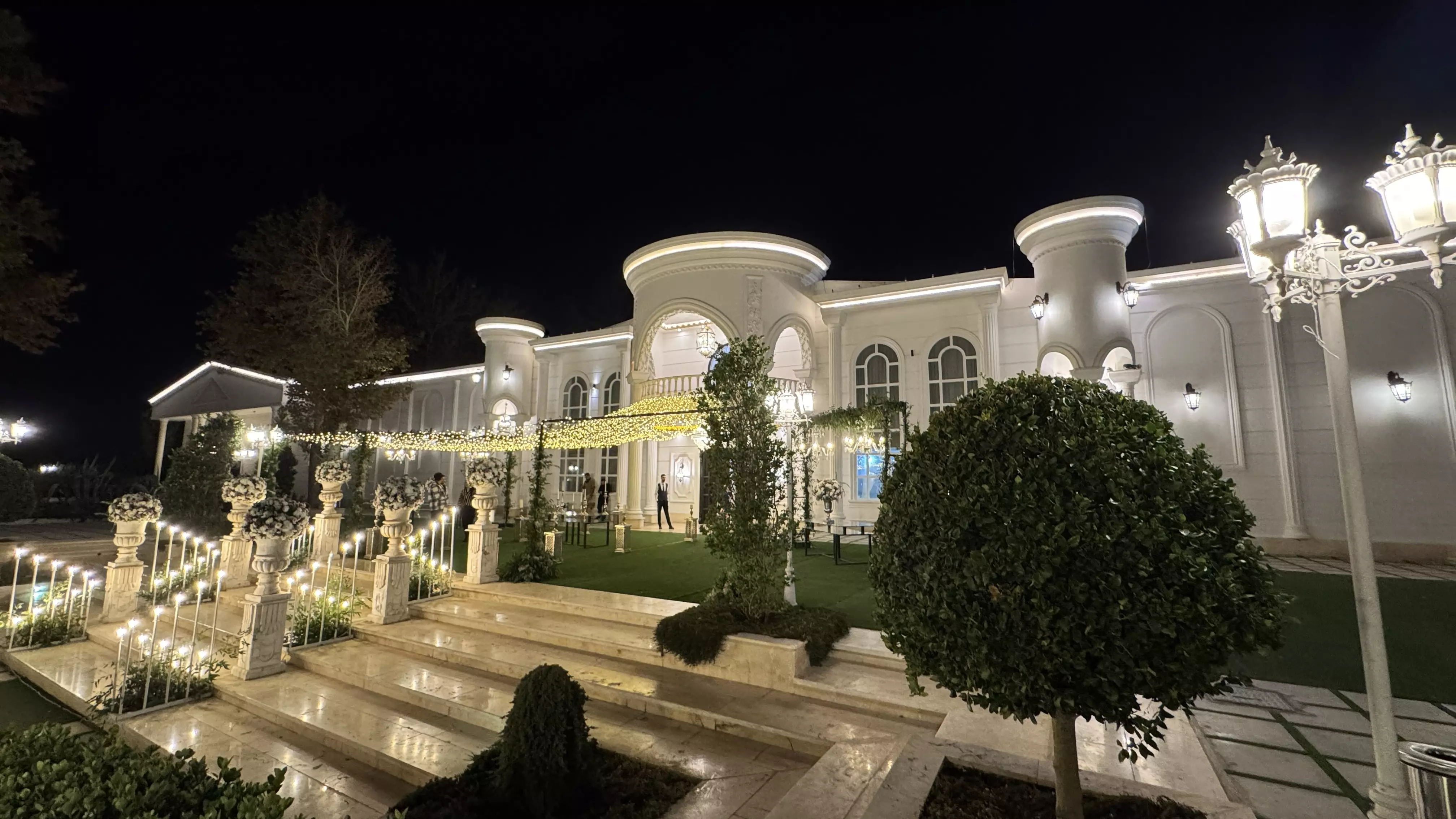 عکس های گالری