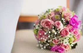 دسته گل عروس