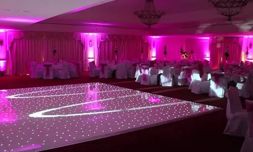 نور پردازی در سالن باغ عروسی _ تشریفات ثمین