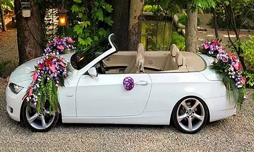 گل آرایی ماشین عروسی _ تشریفات عروسی ثمین