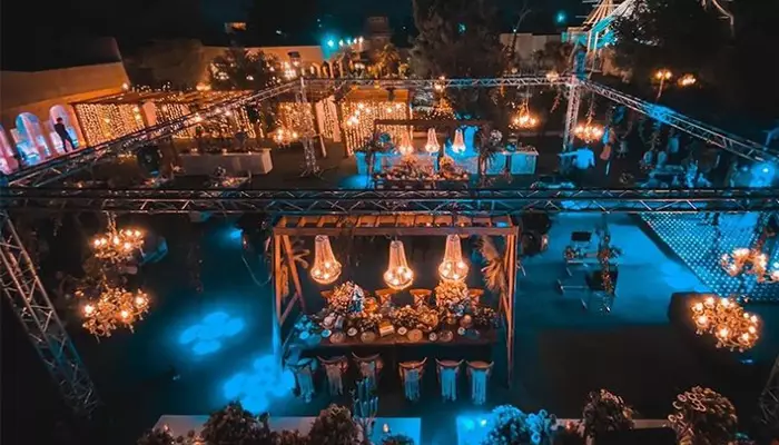 باغ تالار مجنون احمدآباد مستوفی