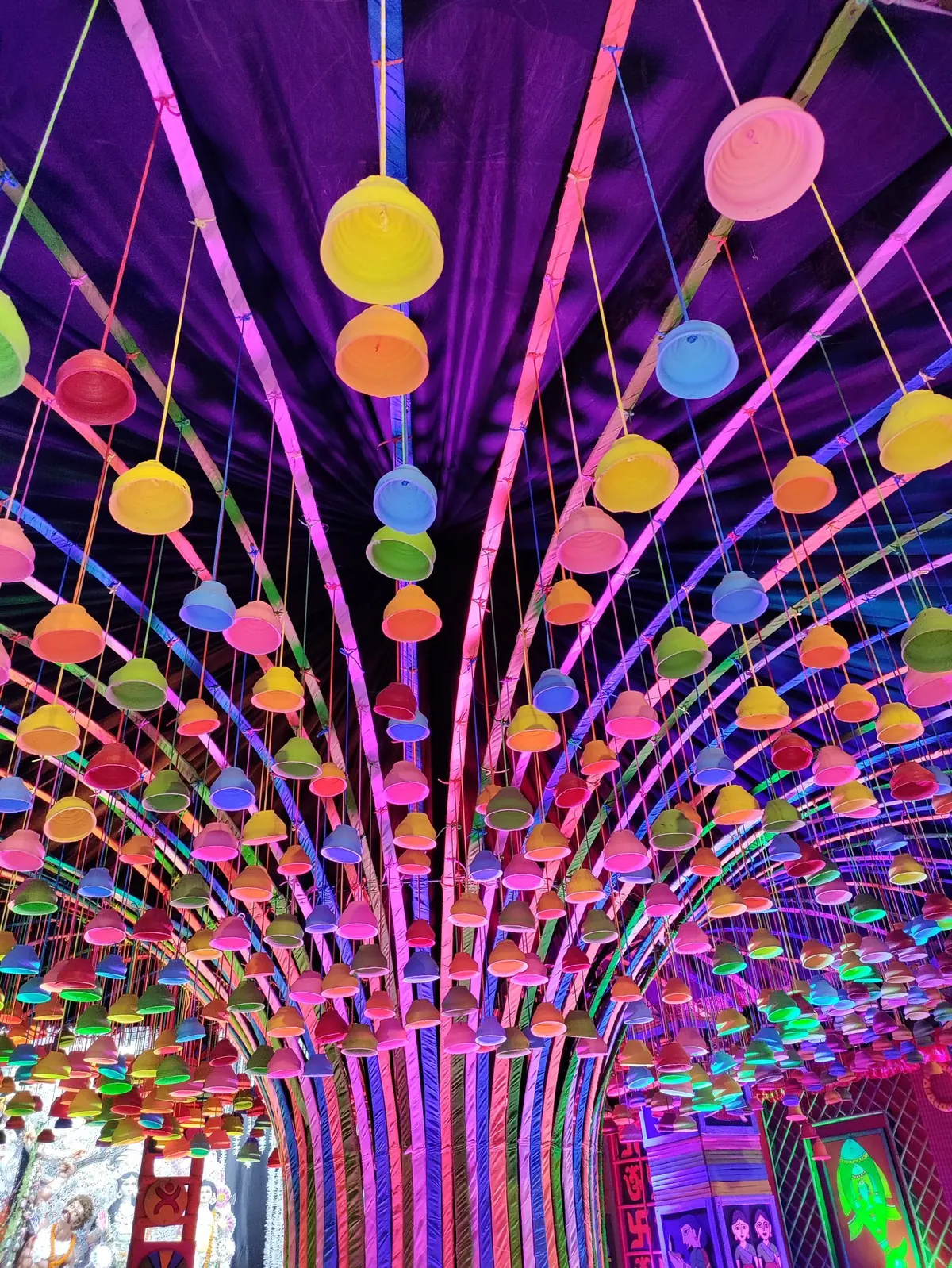 مدرن: نور خطی LED