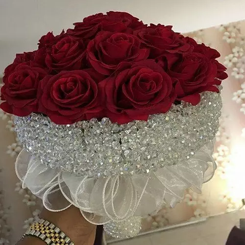 انواع دسته گل عروس و گل های مناسب برای آن